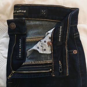 LUCKY BRAND “BRIDGETTE SKINNY” JEANS